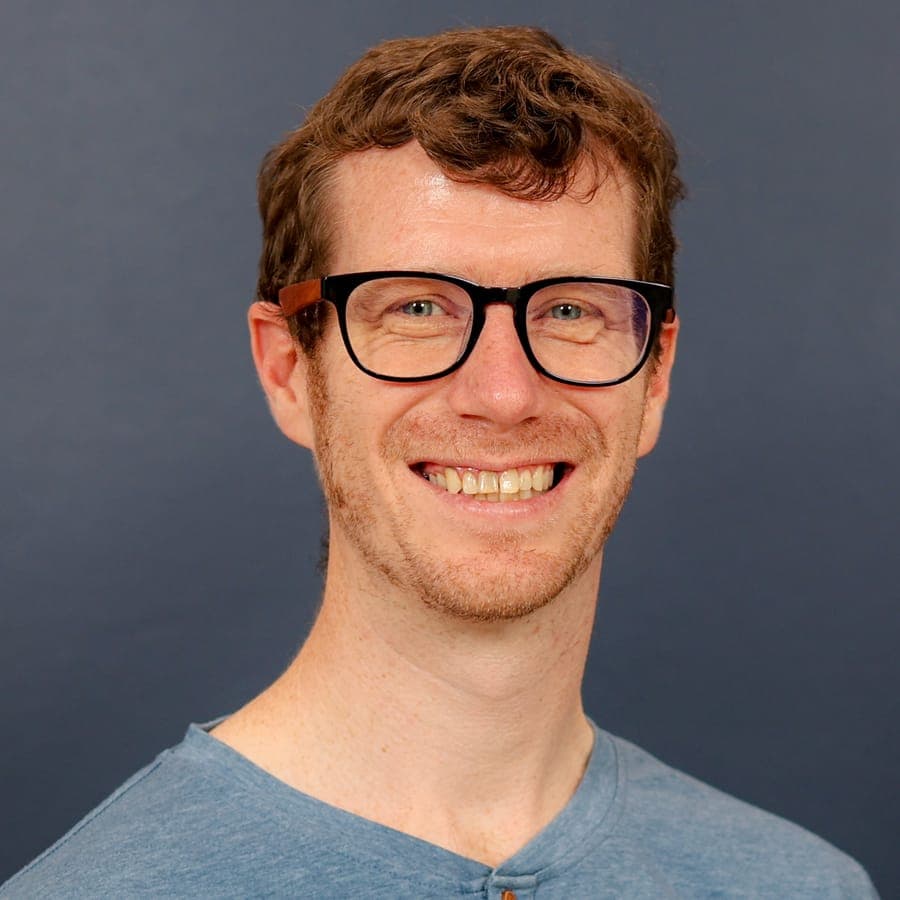Headshot of Matthew Vanhorn